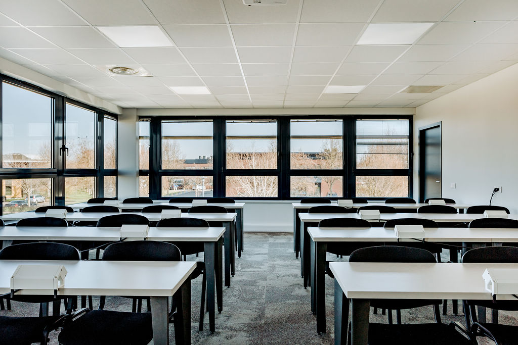 salle-de-classe-esg-strasbourg salle-de-classe-esg-strasbourg